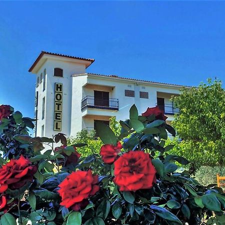 Hotel La Masia ลาเอสตาร์ติต ภายนอก รูปภาพ