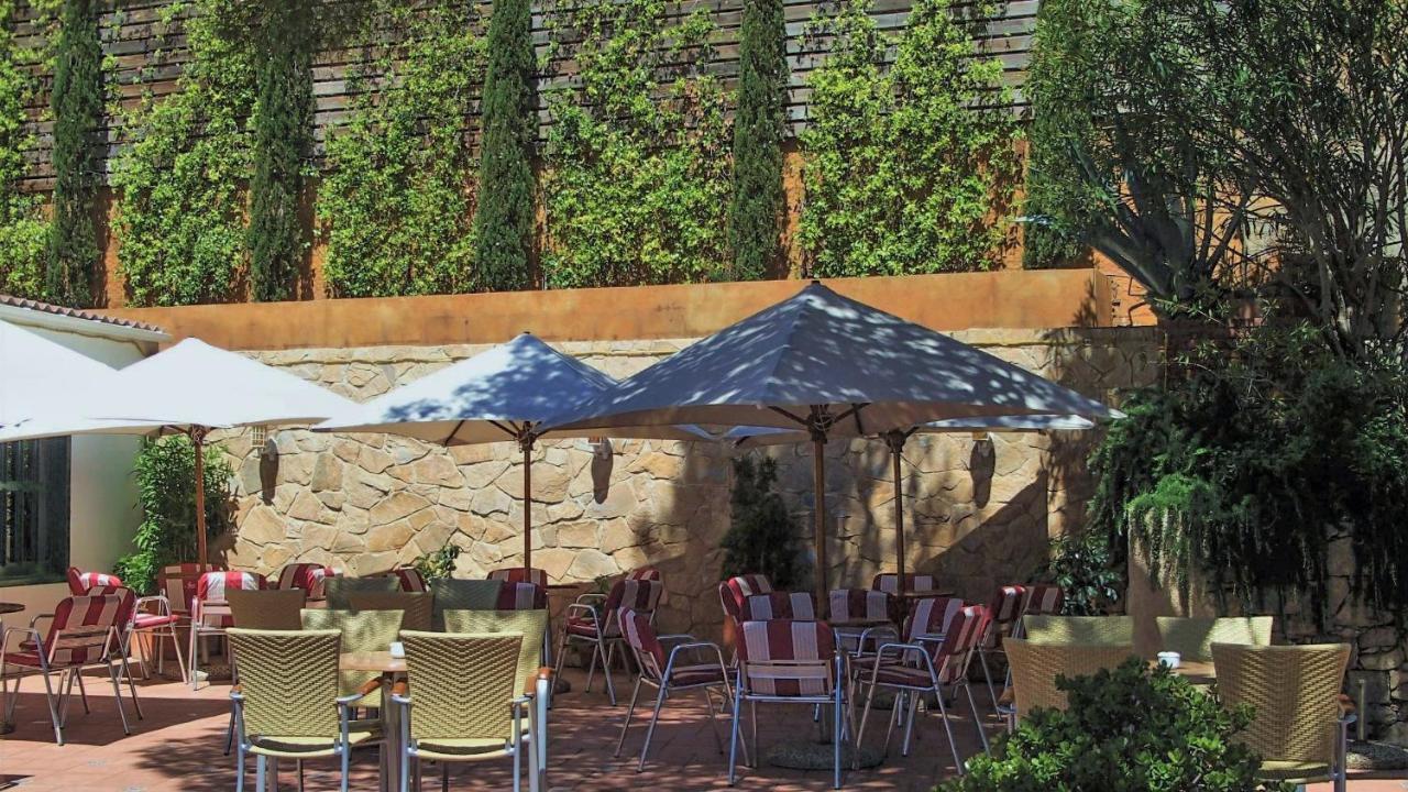 Hotel La Masia ลาเอสตาร์ติต ภายนอก รูปภาพ